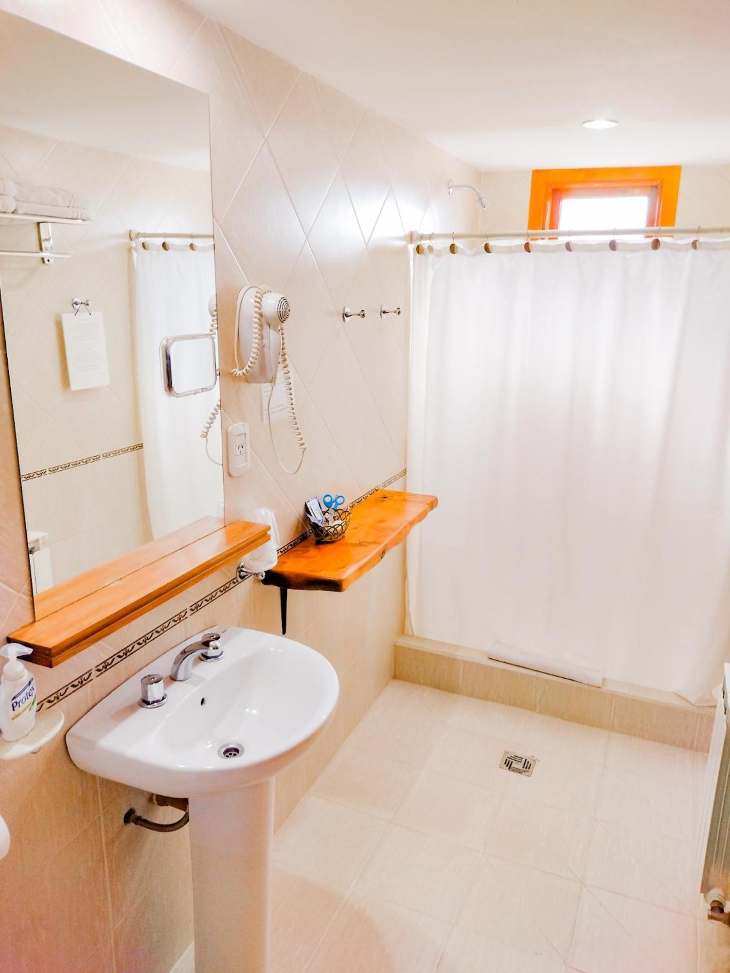 Hotel Y Cabanas Casa De Piedra Trevelín Εξωτερικό φωτογραφία