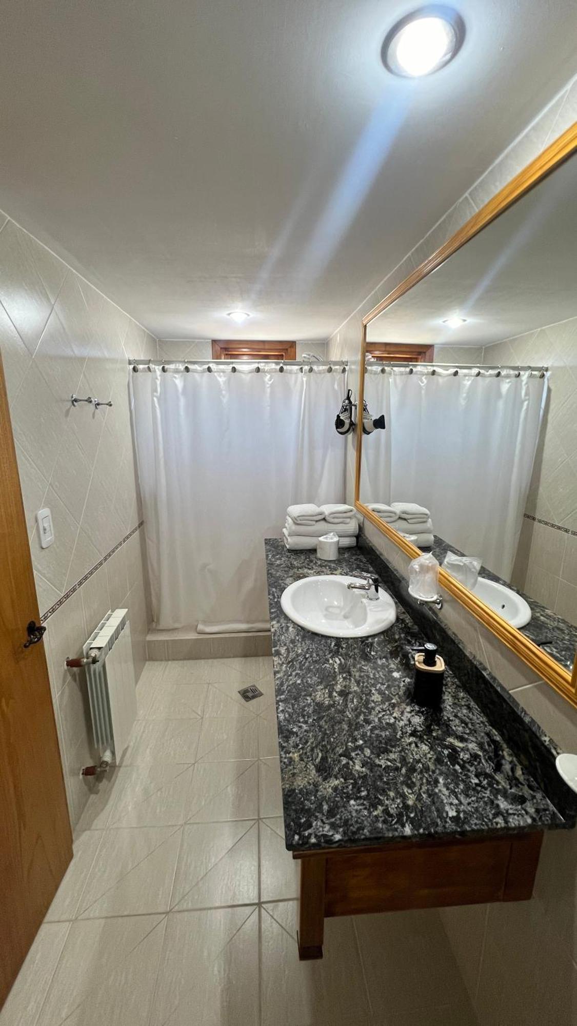 Hotel Y Cabanas Casa De Piedra Trevelín Εξωτερικό φωτογραφία